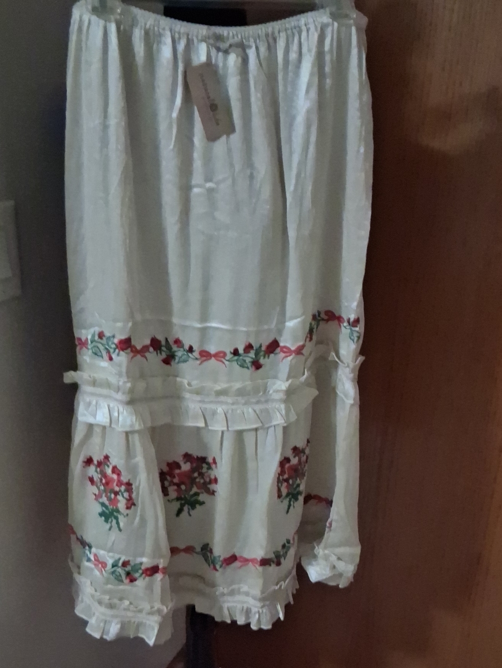 Natural Life Women’s Cream Floral Tiered Skirt with Ruffle Trim. New